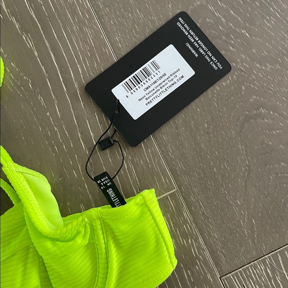 Pretty Little Thing Neon Swim Top - Picture 3 of 6